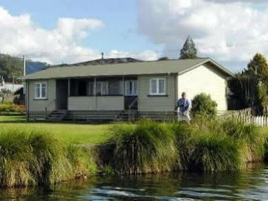 Waiteti Lakeside Lodge Ngongotaha Exterior foto