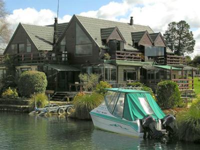 Waiteti Lakeside Lodge Ngongotaha Exterior foto